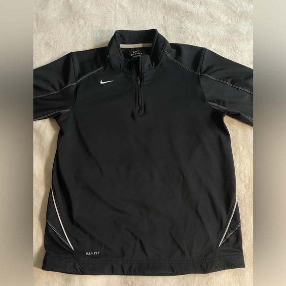 Nike Long Sleeve Quarter Zip Unisex - Picture 2 of 10
